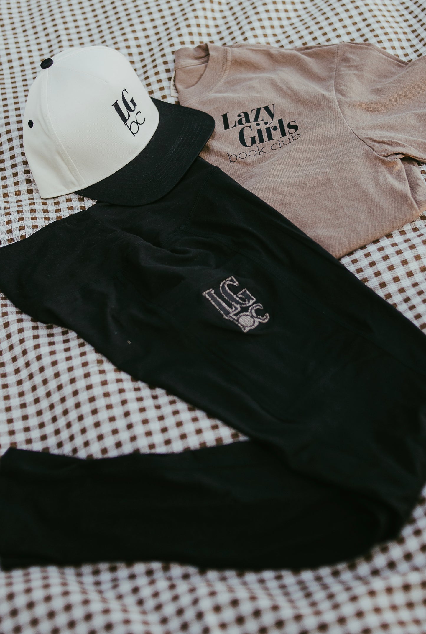 LG Book Club Embroidered Logo Pocket Leggings