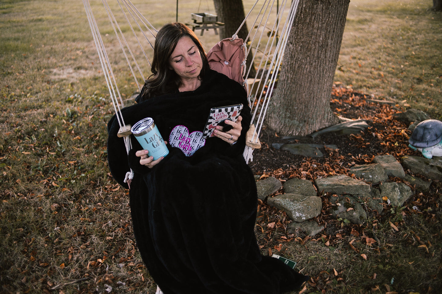 Lazy Girls Wearable Blanket