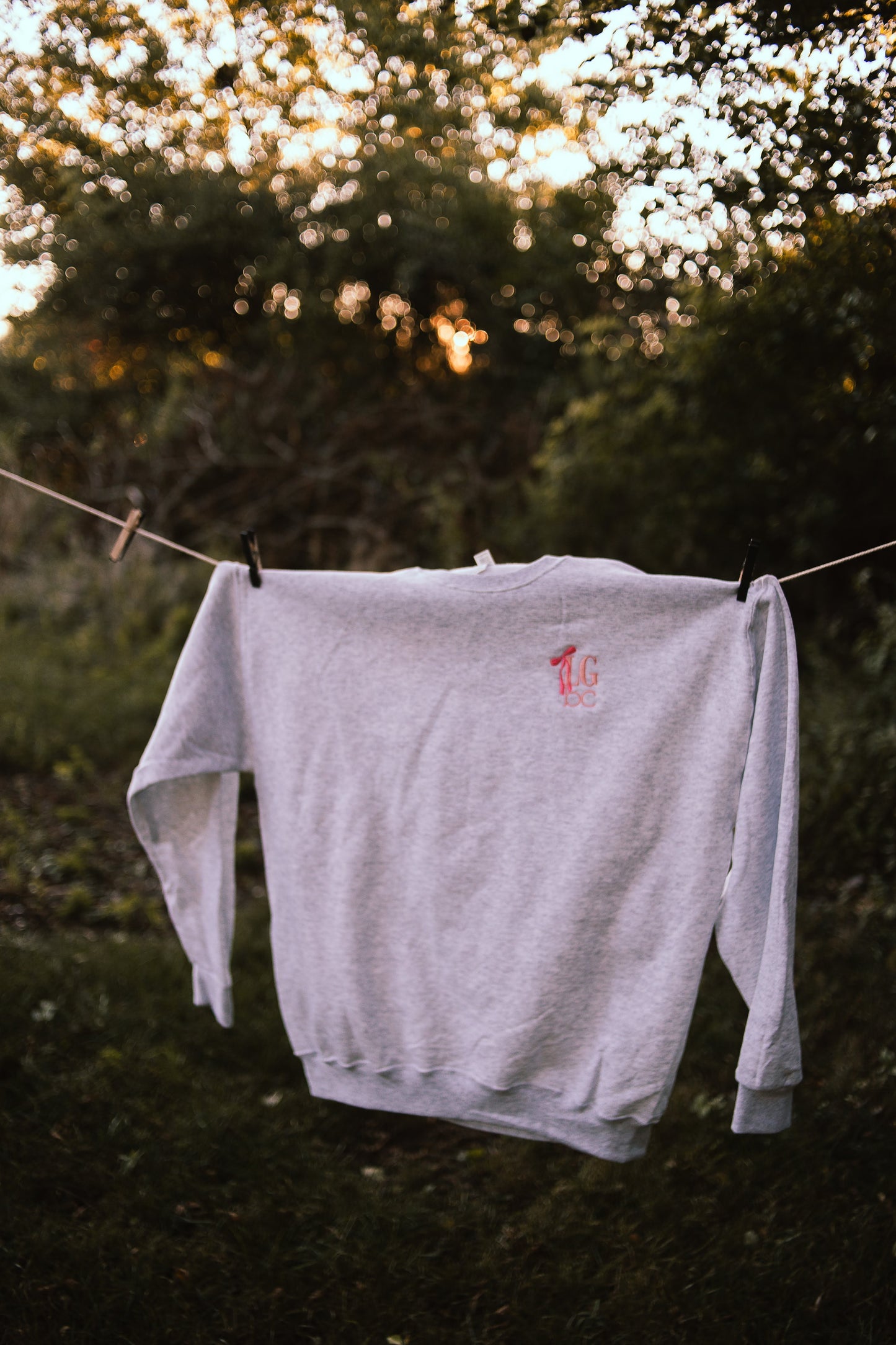 LGbc EMBROIDERED BOW LOGO