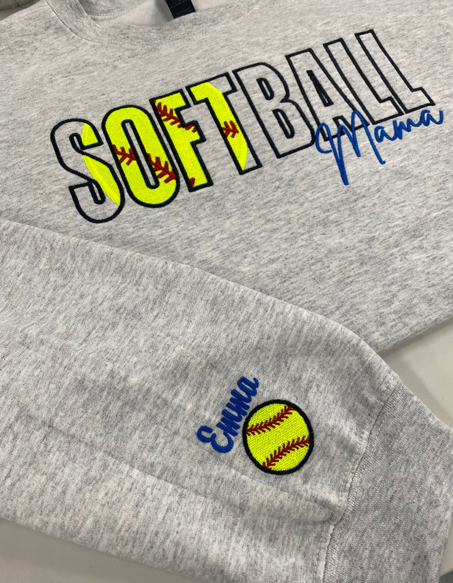 SOFTBALL MAMA Crew